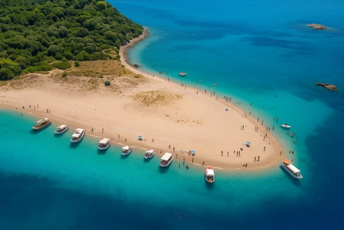 De Zante à Céphalonie – Croisière privée d'une journée avec arrêts baignade