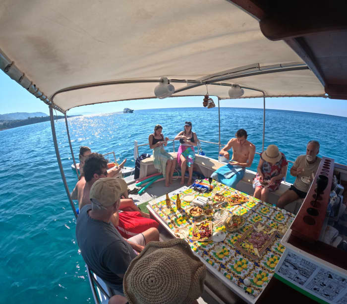 Popeye Excursions: Halbtagestour zu den Buchten und Höhlen von Cefalù mit Schnorcheln und Aperitif