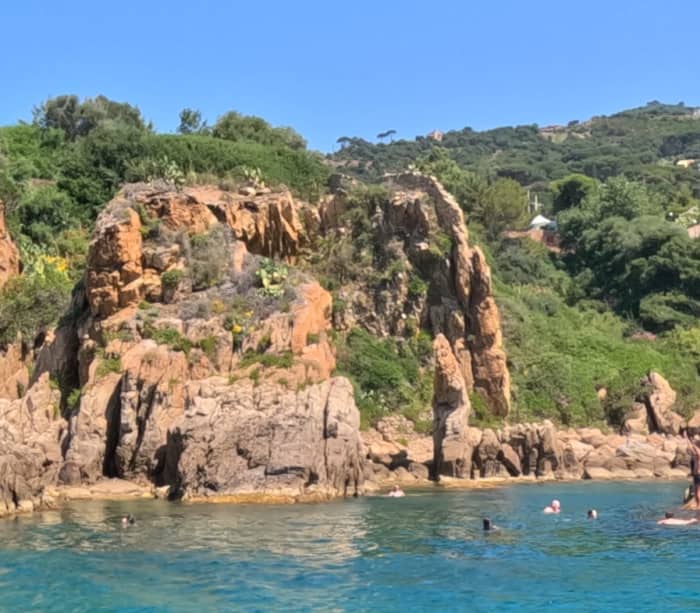 Popeye Excursions: Halbtagestour zu den Buchten und Höhlen von Cefalù mit Schnorcheln und Aperitif