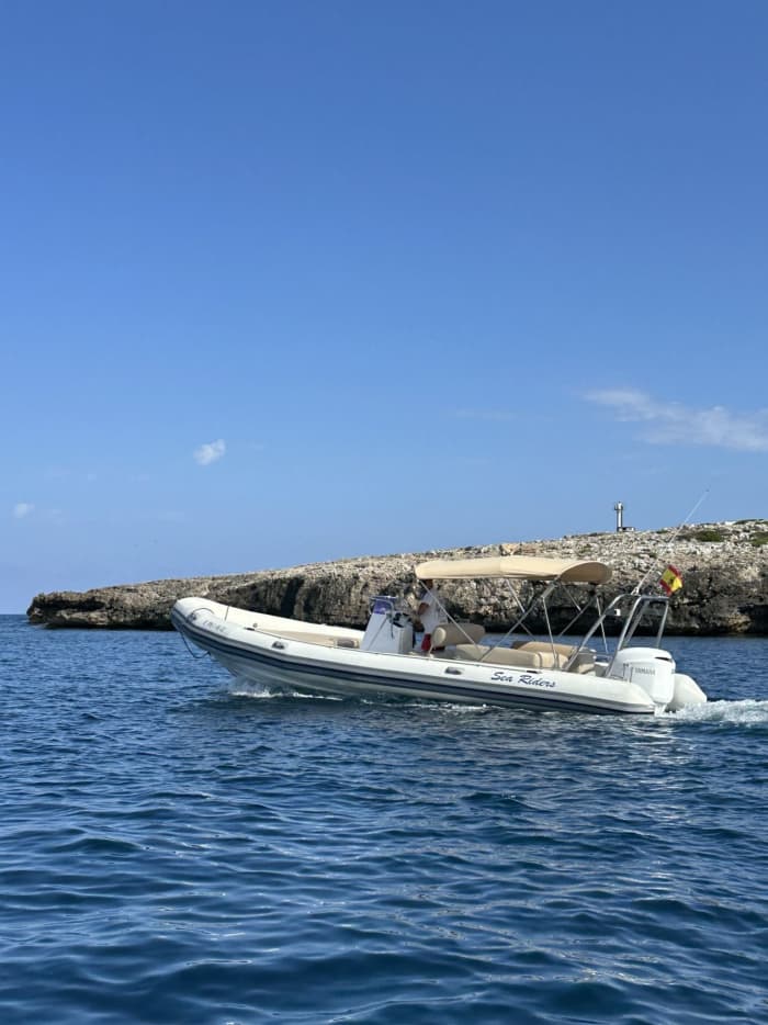 Bootverhuur Cala d'Or – Een dagvullend kustavontuur op Mallorca