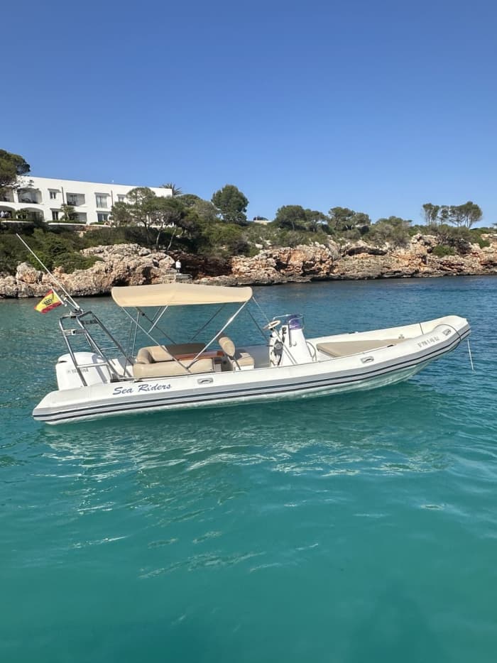 Bootverhuur Cala d'Or – Een dagvullend kustavontuur op Mallorca