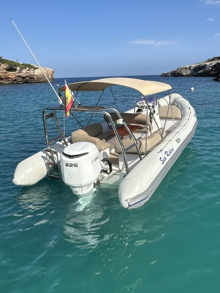 Bootverhuur Cala d'Or – Een dagvullend kustavontuur op Mallorca