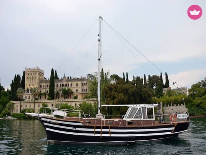 Private Dining Cruise on Lake Garda – A Gourmet Experience on the Water