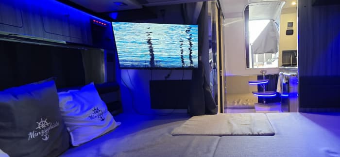 3 Stunden 30 Minuten, um Palma de Mallorca mit dem Motorboot zu entdecken