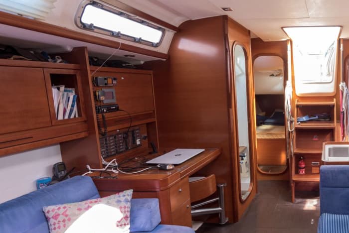 Het beste van Saint-Raphaël beleef je vanaf het water: een privé-dagtocht op een zeilboot.