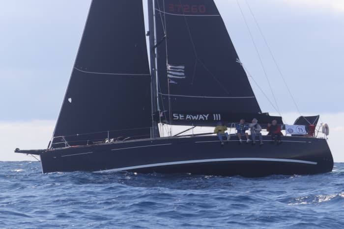 Het beste van Saint-Raphaël beleef je vanaf het water: een privé-dagtocht op een zeilboot.
