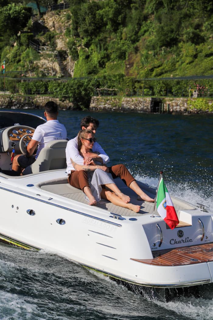 Auraperitivo,
Aperitivo tra relax ed eleganza