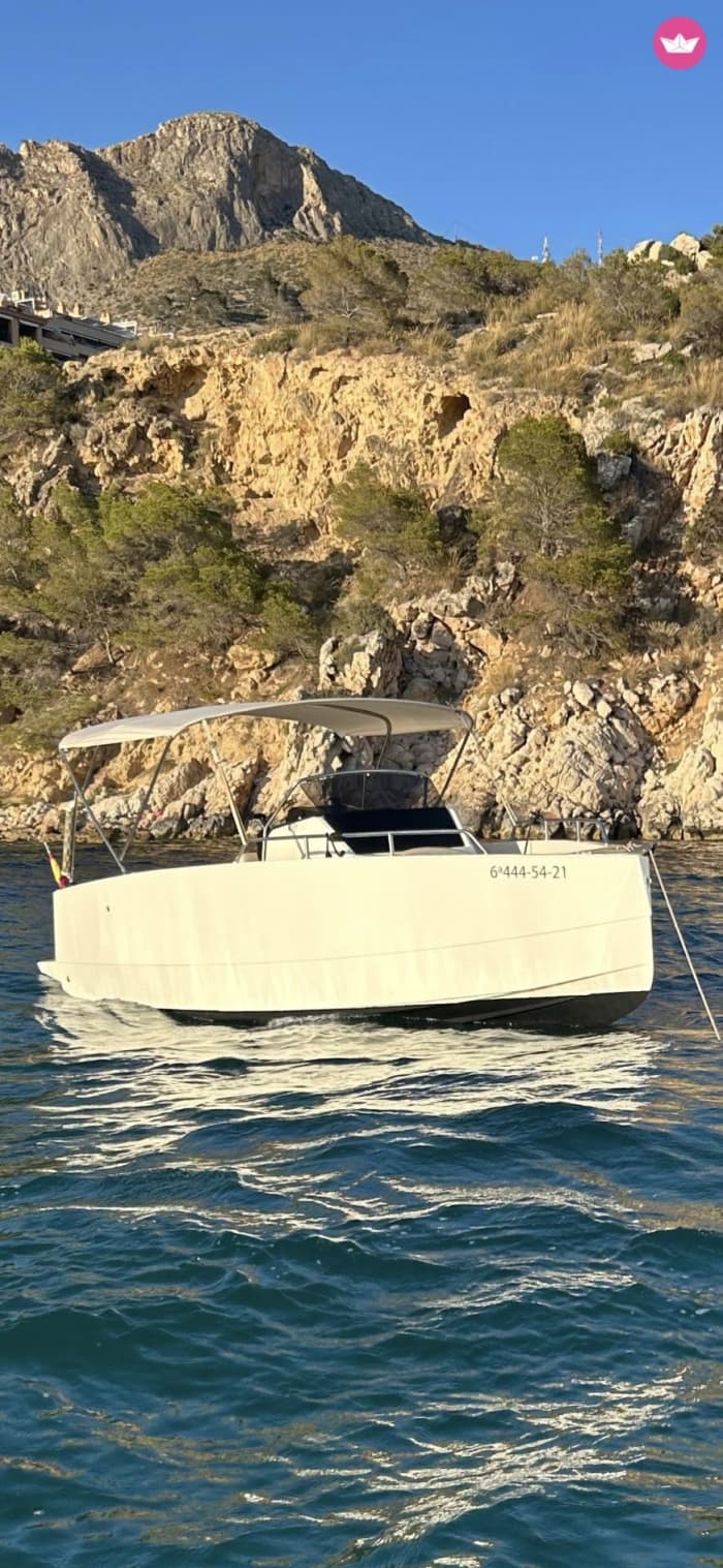 A Day of Hidden Coves, Swimming & Coastal Discoveries