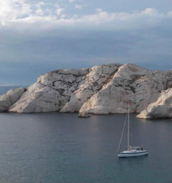 Entdecken Sie Marseille auf einem ganztägigen Segeltörn