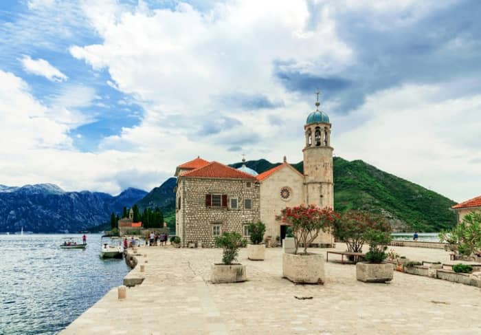 Boka Bay Explorer: Ganzer Tag voller Inseln, Geschichte und kristallklarem Wasser