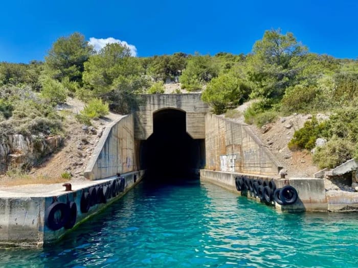 Excursión privada en barco de día completo desde Zadar
