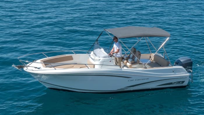 Tauchen Sie ein in die Schönheit von Hvar und den Pakleni-Inseln – Ihr ultimativer Schnellboot-Ausflug