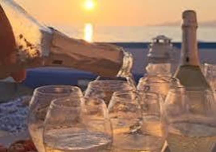 Sunset tour: aperitif at sunset