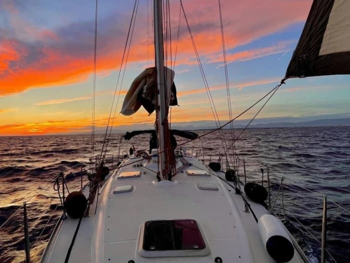 Private Sunset Boat Trip in a beautiful Sailboat with Cava (12 passengers + crew) 
No extra costs
