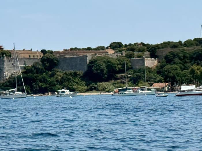 Tarde exclusiva en las Islas Lérins