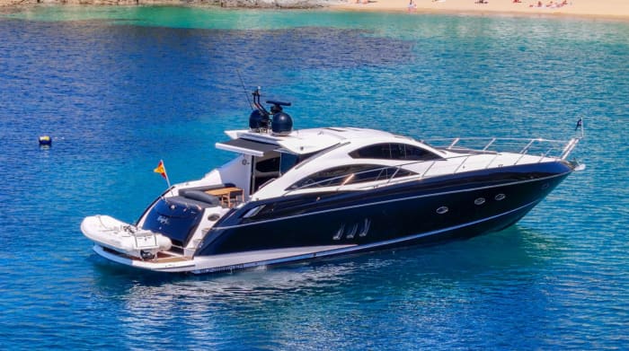 Ein Tag voller Tempo, Stil und versteckten Buchten an der Costa Brava