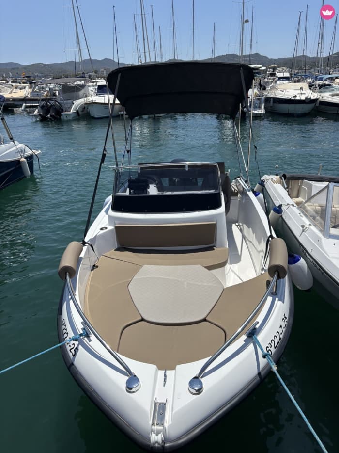 Van San Antonio naar de mooiste baaien van Ibiza en Formentera