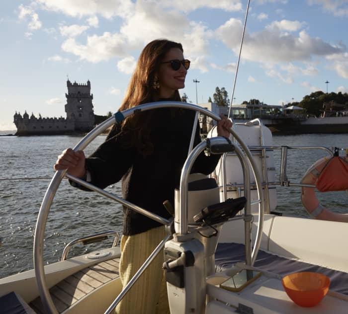 Zeiltocht van een halve dag vanuit Lissabon – Ontspan, zwem en geniet