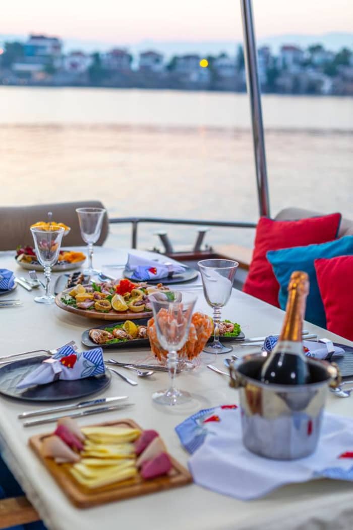 Een dag in de hemel: Fethiye-boottocht met lunch en drankjes