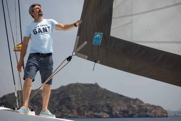 Desfrute de Marbella a bordo de um catamarã de luxo com bebidas e lanches incluídos - 3 horas