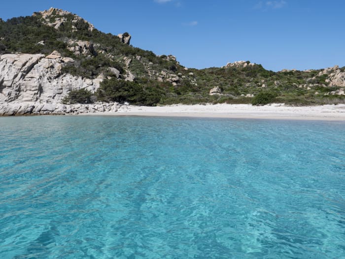 Escapada a La Maddalena: 4 horas de relax por el archipiélago.