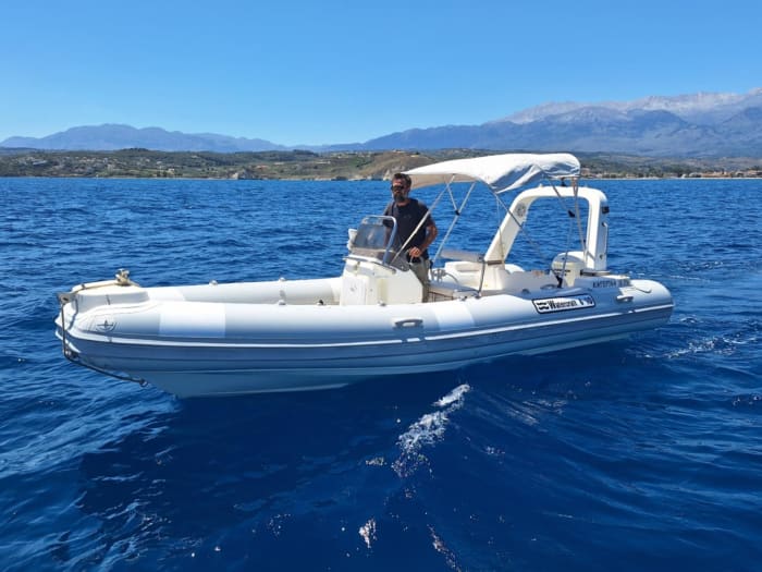 Your day in Chania: Rent a motorboat for 9h of discovery