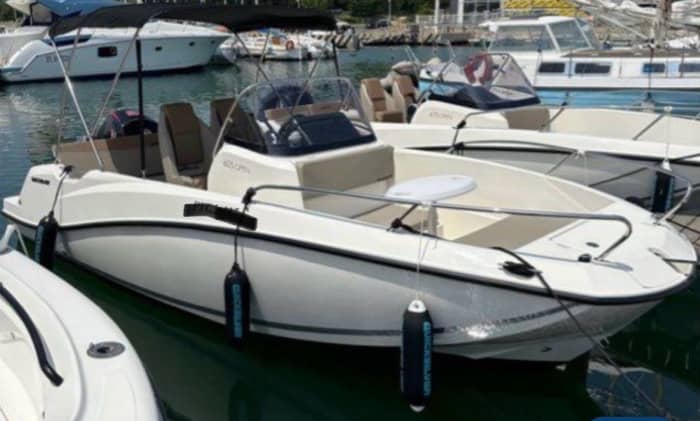 3h30 pour découvrir La Ciotat en bateau à moteur