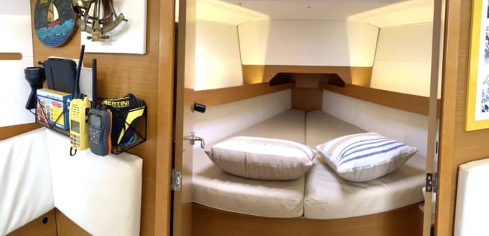 Sailing and Relaxing: Discover Giglio, Elba, Cala di Forno, and Le Formiche. Four guests.