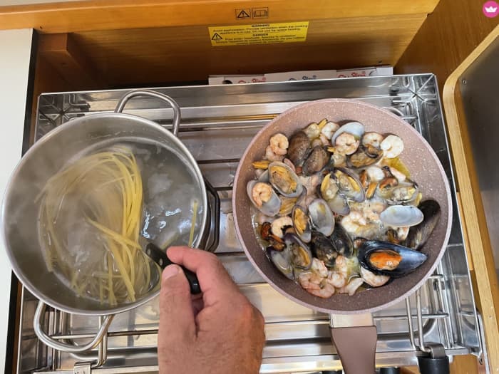 Sailing and Relaxing: Discover Giglio, Elba, Cala di Forno, and Le Formiche. Four guests.