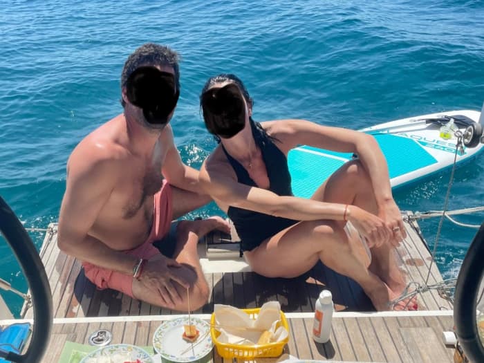 Segeln und Entspannen: Entdecken Sie Giglio, Elba, Cala di Forno und Le Formiche. Vier Gäste.