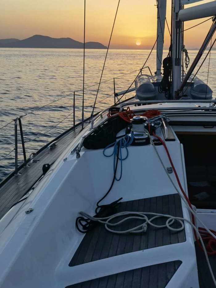 Full-day sailing experience on a sailboat in Hyères
