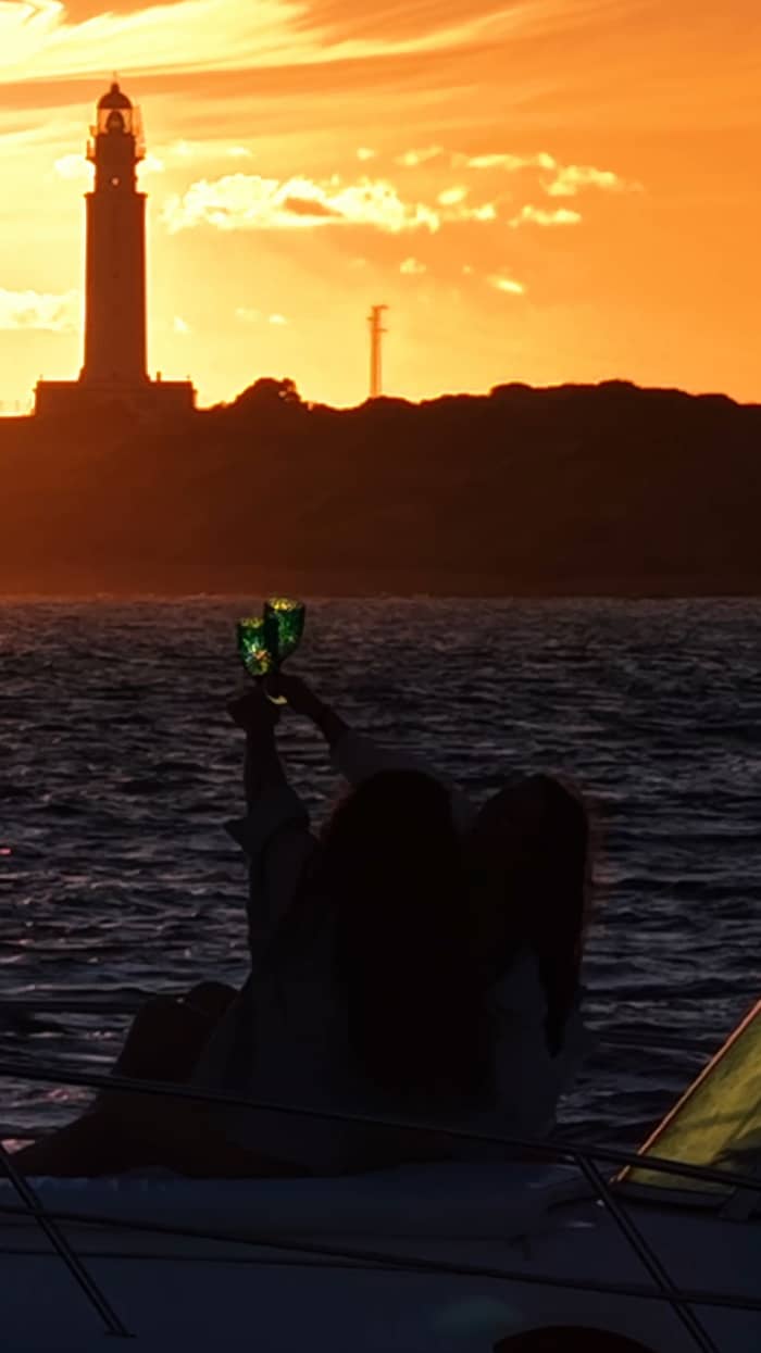 Zonsondergangbeleving: een unieke zonsondergang naast de Trafalgar-vuurtoren.