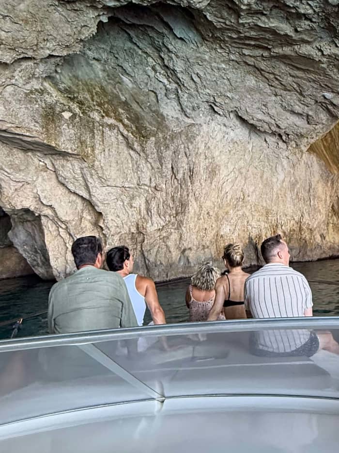 Croisière privée d'une journée complète à Paxos-Antipaxos et aux grottes bleues