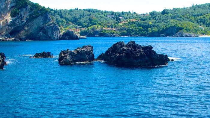Hidden Beaches & Coves – Half-Day West Coast Escape