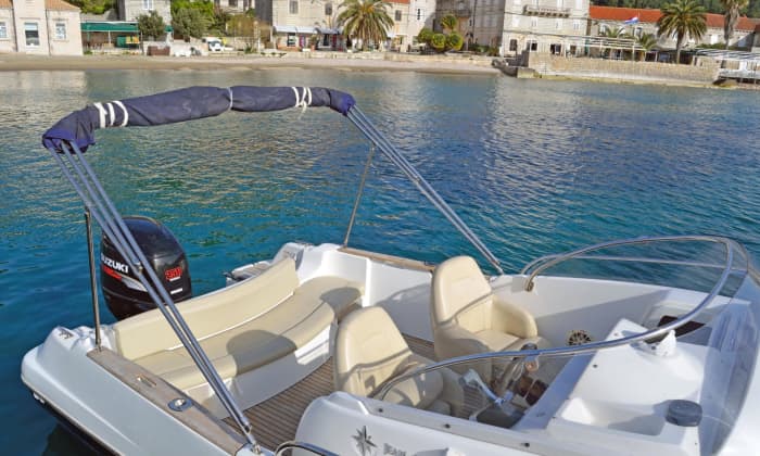 Jeanneau 7.55wa: Amalfi Coast Day Tour from Salerno