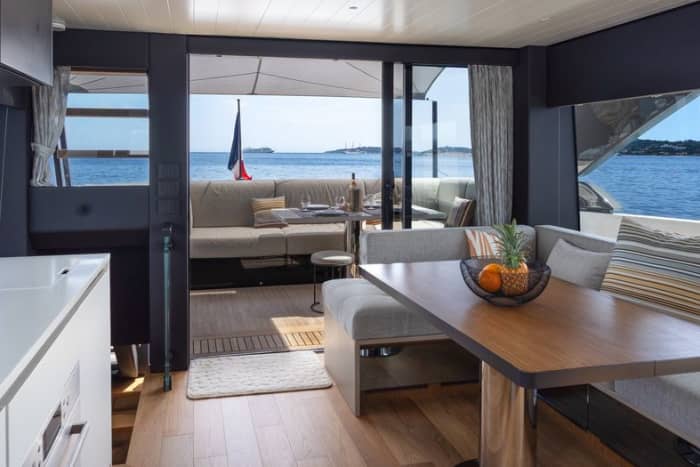 Luxury Yacht Day Trip – Saint Tropez