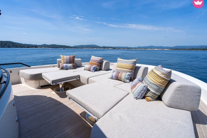 Luxury Yacht Day Trip – Saint Tropez