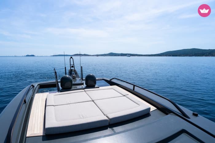 Luxury Yacht Day Trip – Saint Tropez