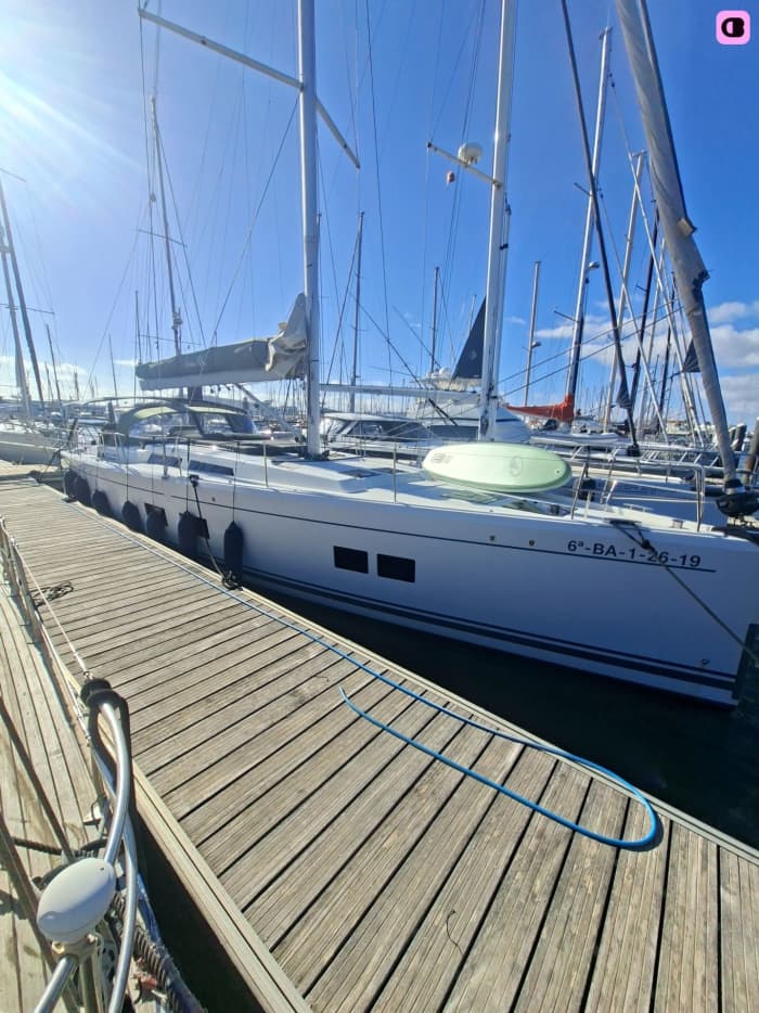 8 UUR — DE LANZAROTE GRAND SAIL