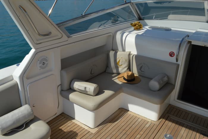 Your day in Amalfi: Rent a motorboat for 8h of discovery