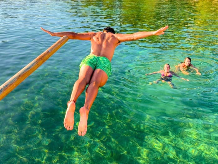 Mallorca: Alcudia: Privéboottocht met snorkelen (2,5 uur)