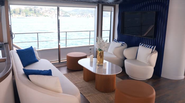 Bodrum by Sea: Całodniowa ucieczka katamaranem w czystej zmysłowej rozkoszy
