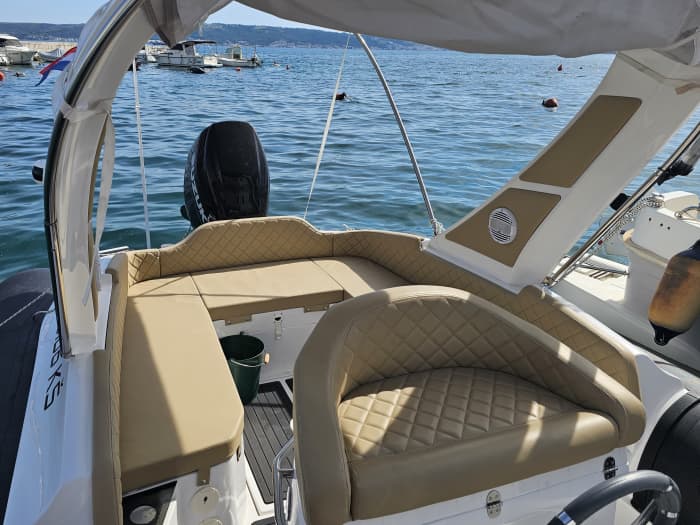 2 uur durende cruise bij zonsondergang: Kastel Stari naar Čiovo en Trogir