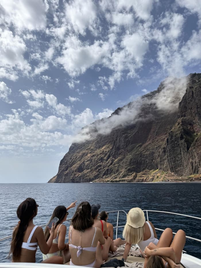 Halbtägige Madeira-Entdeckung: Ihr Kurztrip auf einer Yacht