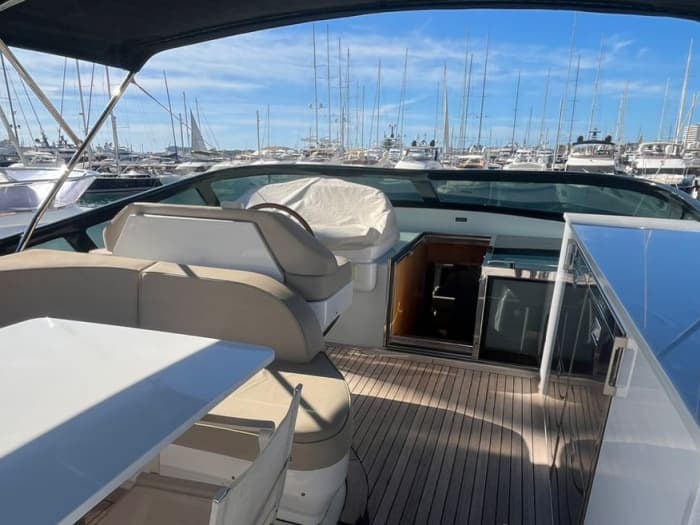 Croisière d'une demi-journée en yacht à Majorque avec arrêts baignade et jeux nautiques