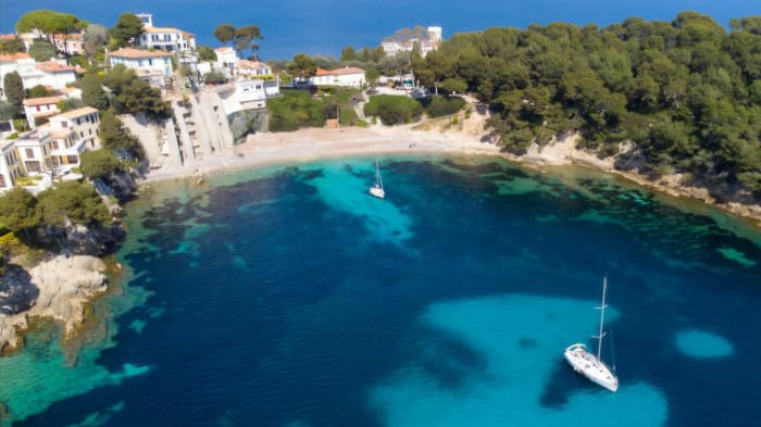 Full Day Discovery Tour – Authentic French Riviera Departing from Menton