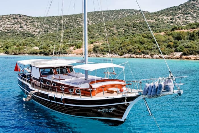 Verken de prachtige baaien van Fethiye aan boord van onze luxe gulet.