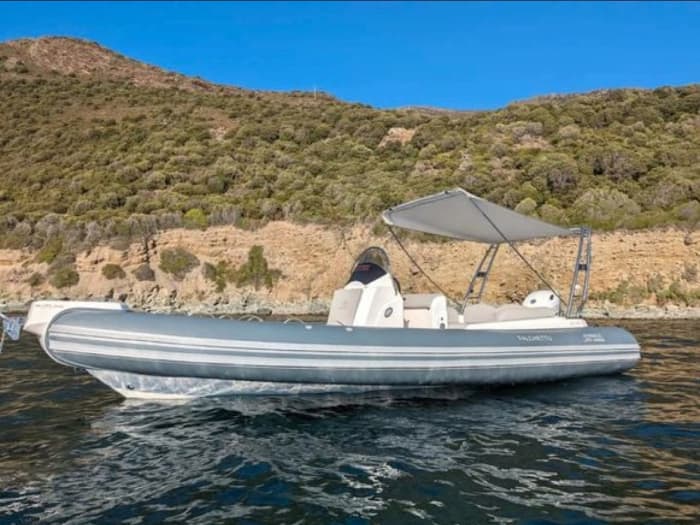 Aprovecha el Fanale para explorar Saint-Florent y los Agriates.