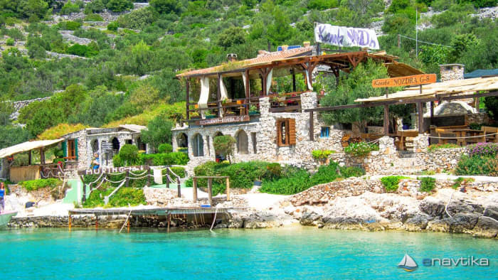 Riviera de las Tres Islas: Zlarin, Prvić y Tiat Bay Escape