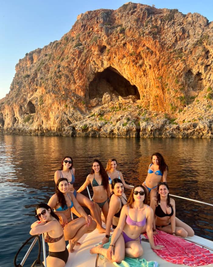 Hidden Coves & Golden Sands: Seitan Limania & Kalathas Escape
